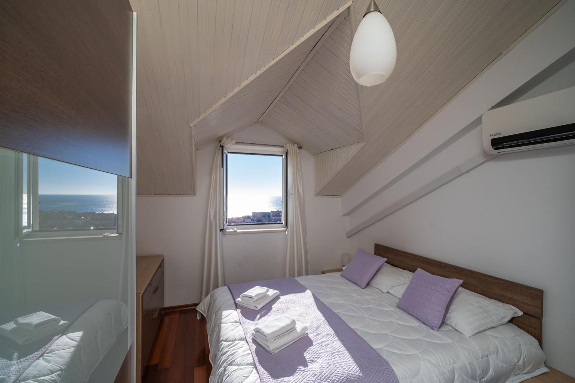Apartment Dream View