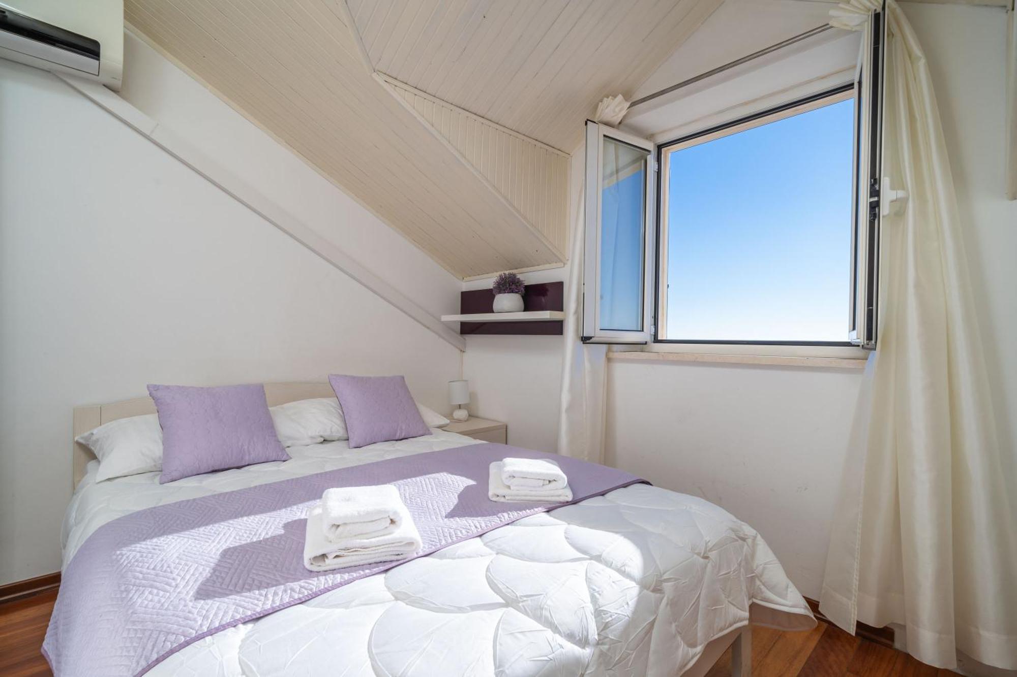 Dream View Apartment